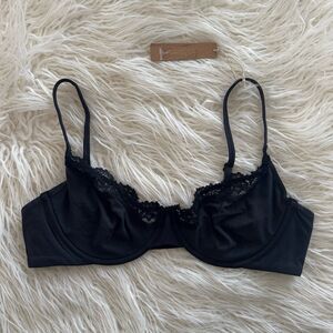 Skims Fits Everybody Lace Underwire Bra Onyx Size 38B